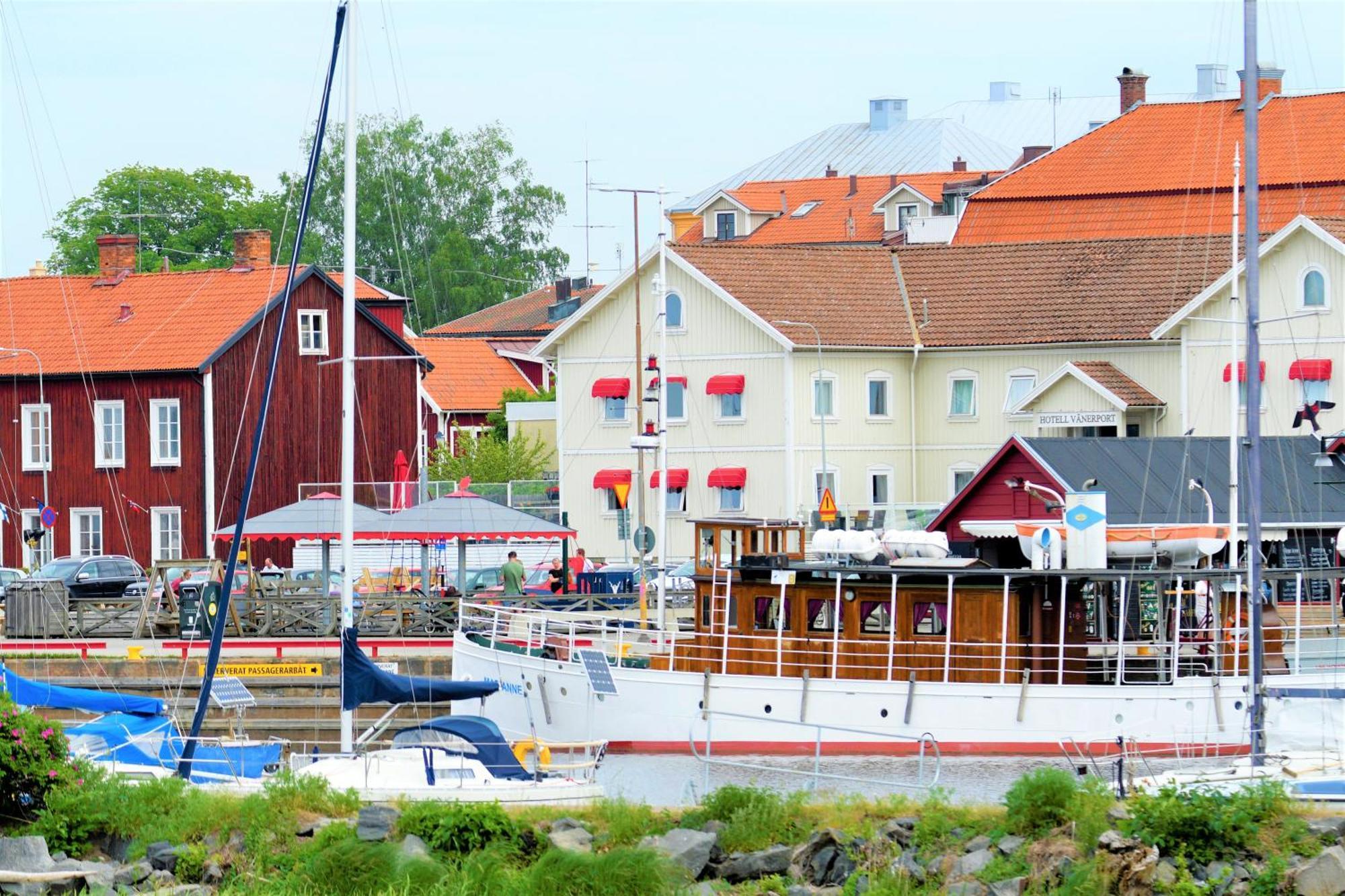 Brodderud Apartments Mariestad Exterior foto